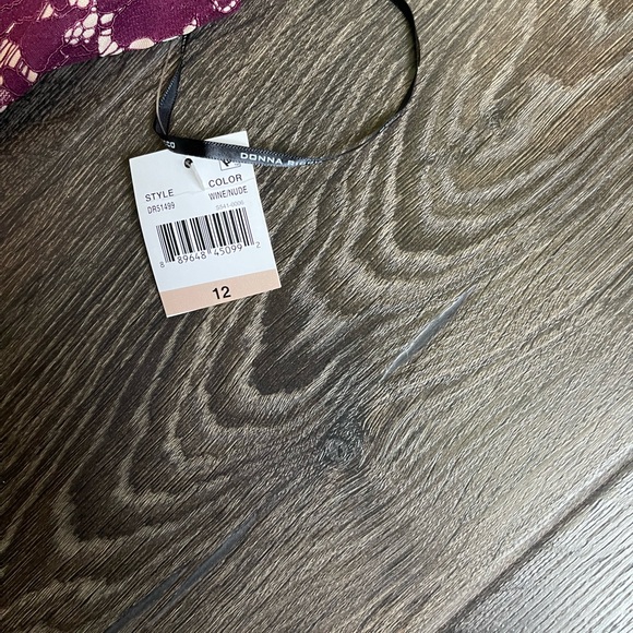 Donna Rocco NY sz 12 - Picture 3 of 3